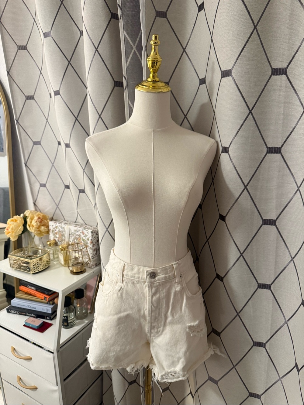 We The Free White Distressed High-Rise Denim Shorts
